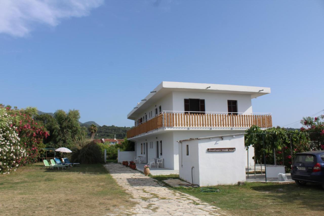 Anastazia'S Seaside Apartments Roda  Eksteriør billede